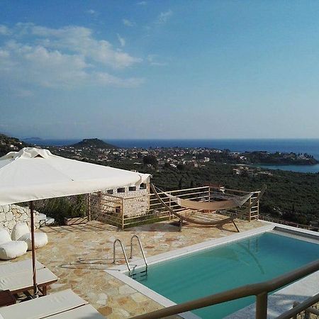 Tseralia Houses Stoupa Exterior photo