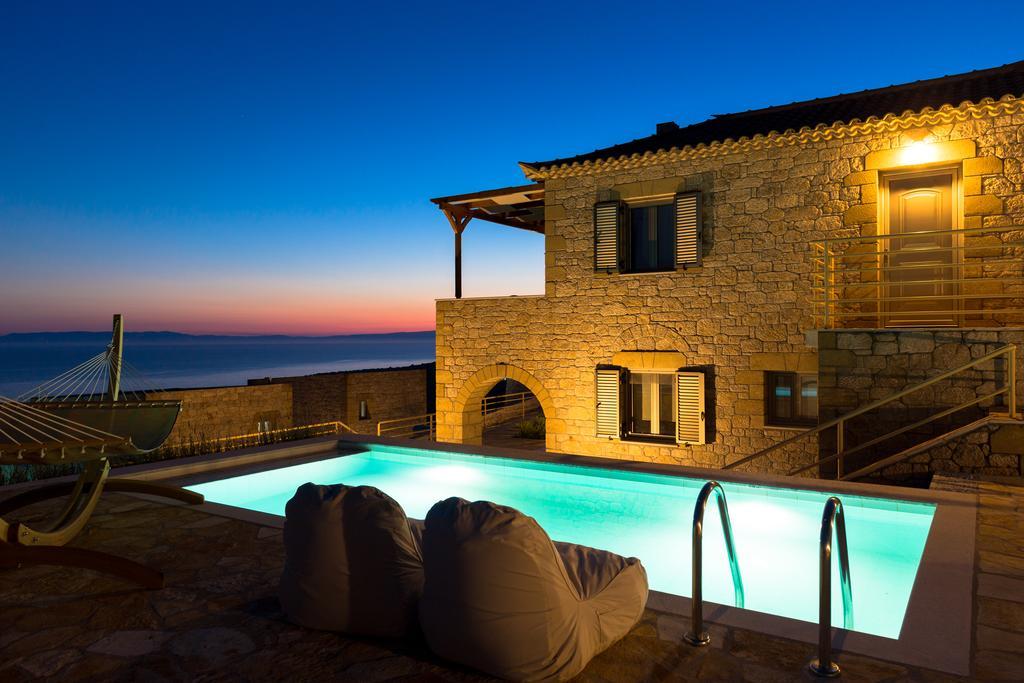 Tseralia Houses Stoupa Exterior photo