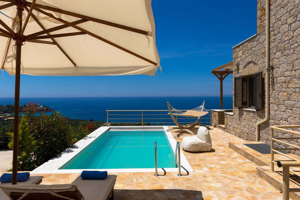 Tseralia Houses Stoupa Exterior photo