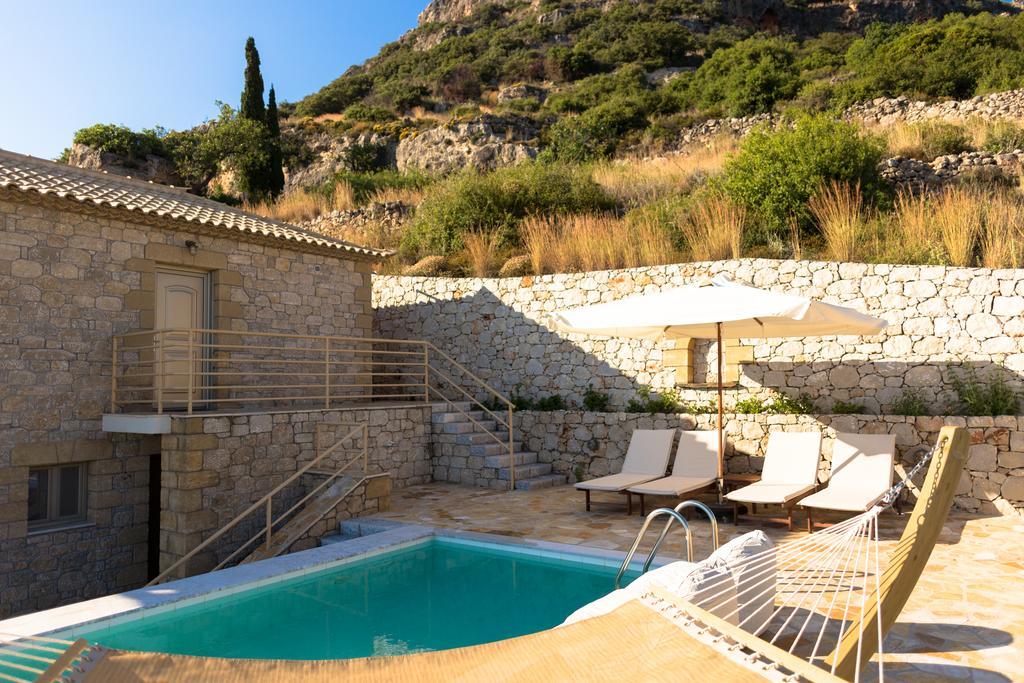 Tseralia Houses Stoupa Exterior photo